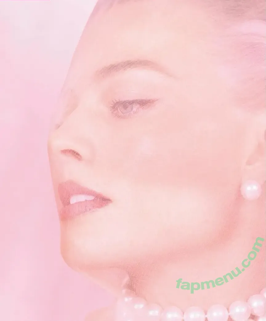 Margot Robbie nude photo #2129 (margotrobbie / margotrobbieofficial)