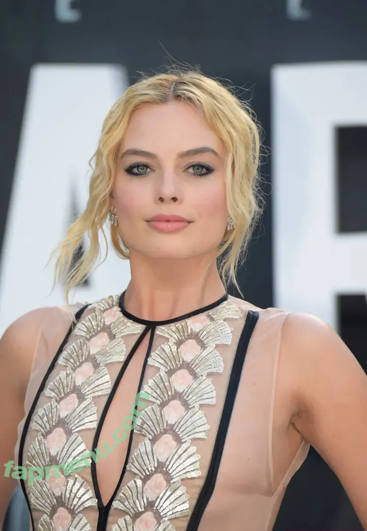 Margot Robbie nude photo #2141 (margotrobbie / margotrobbieofficial)