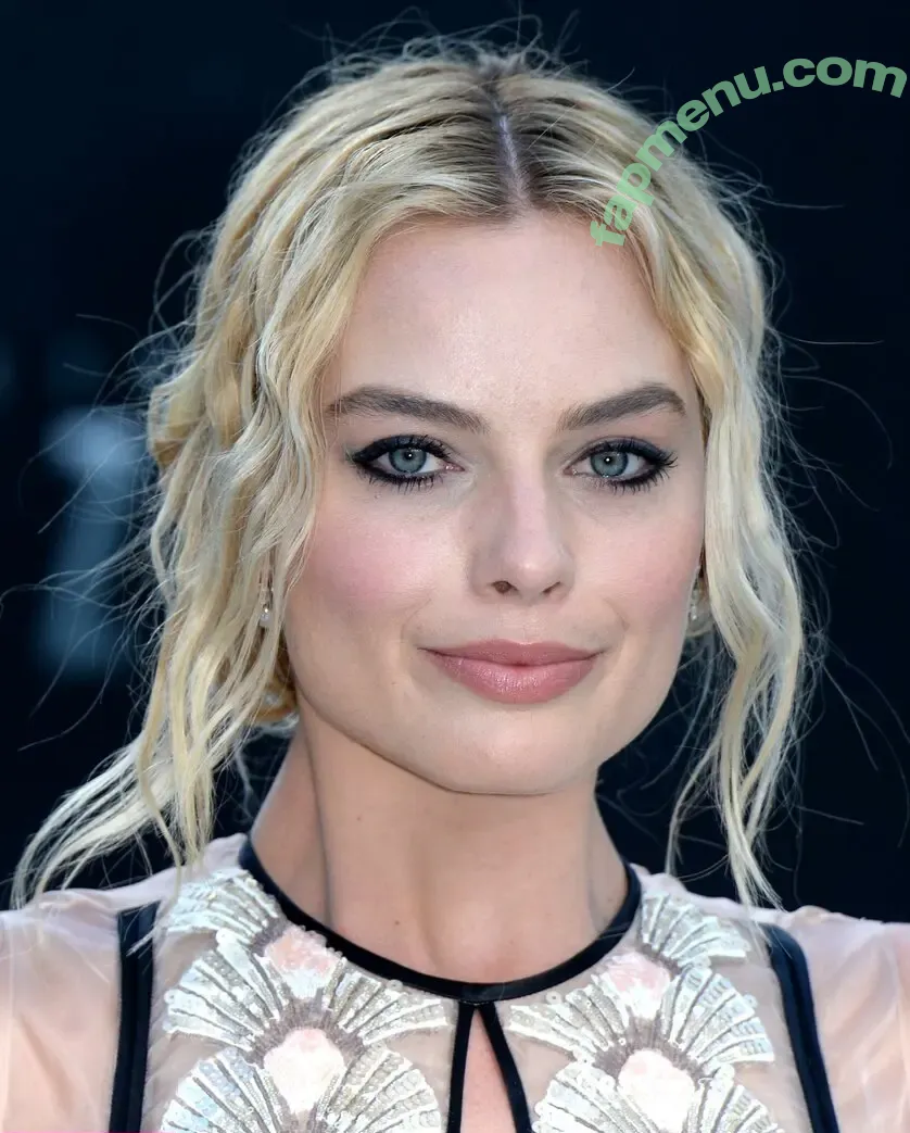 Margot Robbie nude photo #2150 (margotrobbie / margotrobbieofficial)
