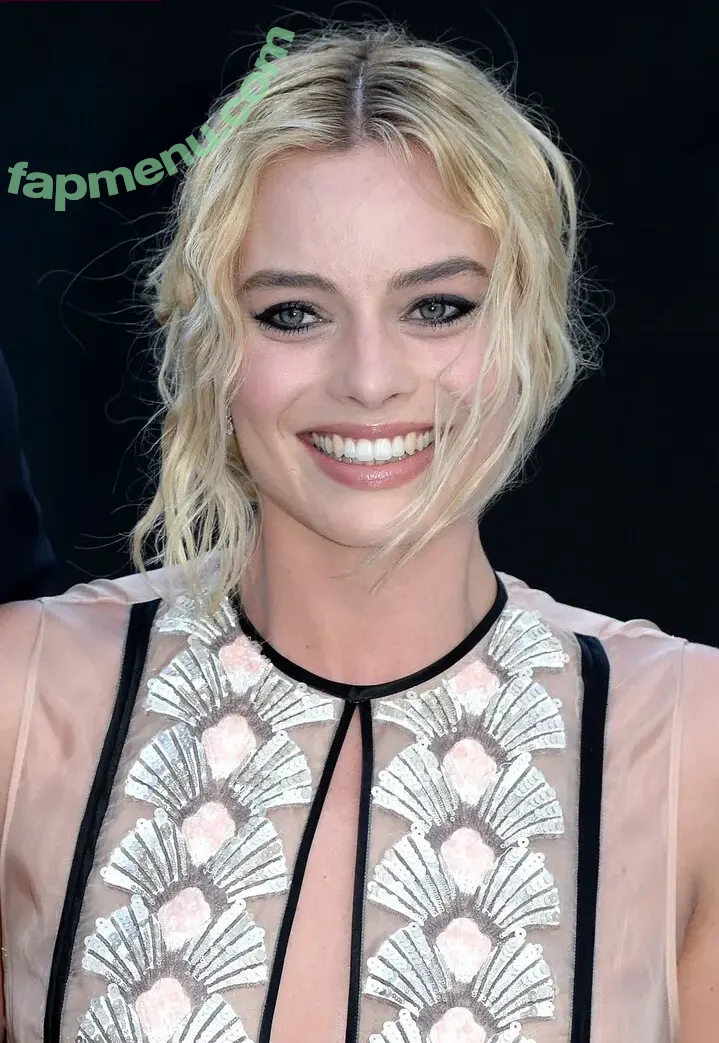 Margot Robbie nude photo #2171 (margotrobbie / margotrobbieofficial)