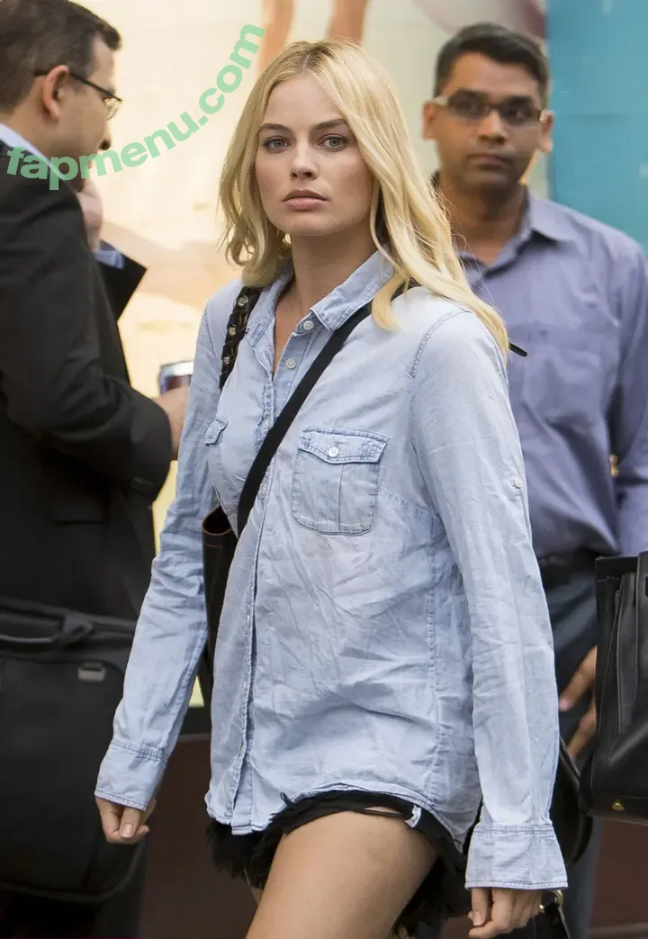 Margot Robbie nude photo #2248 (margotrobbie / margotrobbieofficial)