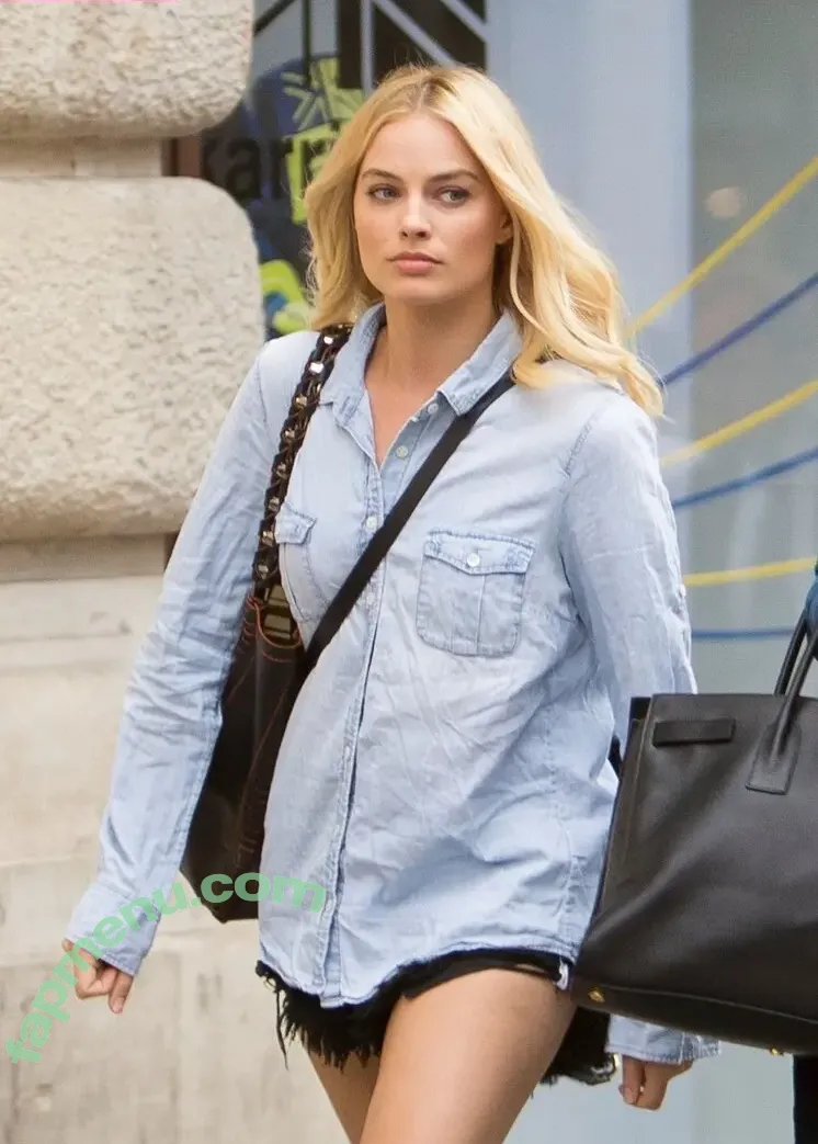 Margot Robbie nude photo #2262 (margotrobbie / margotrobbieofficial)