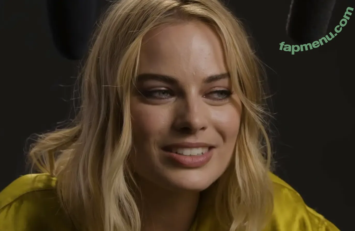 Margot Robbie nude photo #2277 (margotrobbie / margotrobbieofficial)