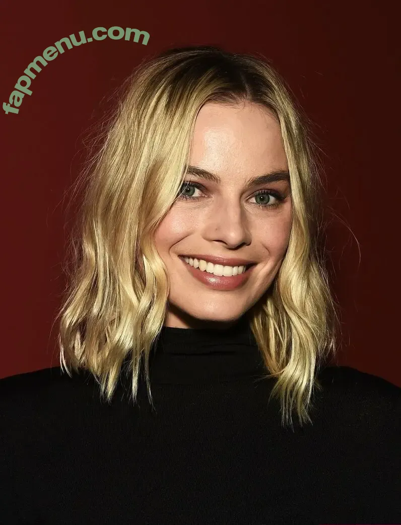 Margot Robbie nude photo #2327 (margotrobbie / margotrobbieofficial)