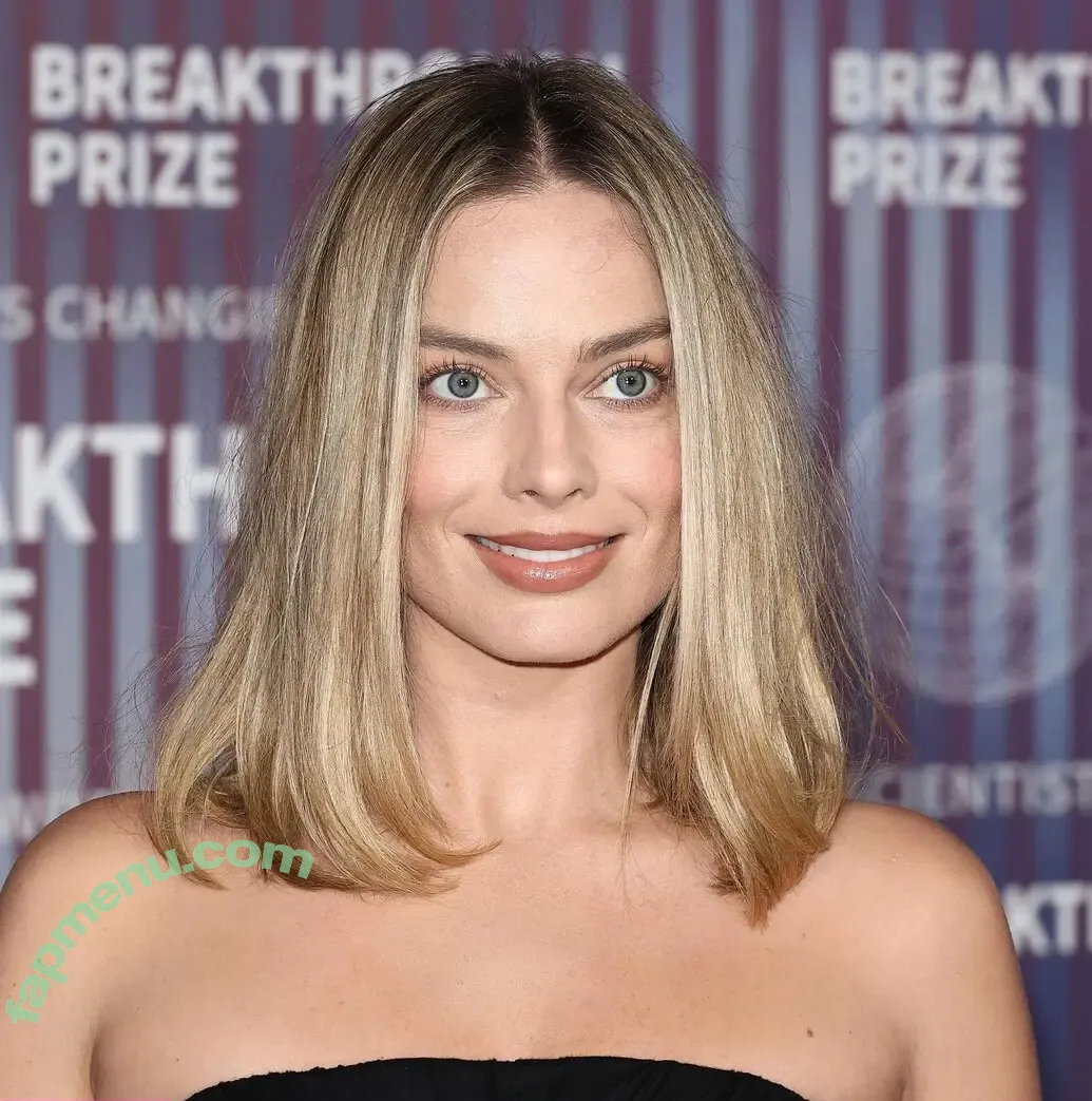 Margot Robbie nude photo #2387 (margotrobbie / margotrobbieofficial)