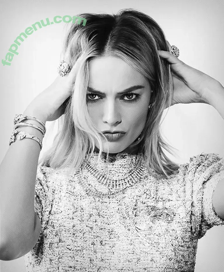 Margot Robbie nude photo #2465 (margotrobbie / margotrobbieofficial)