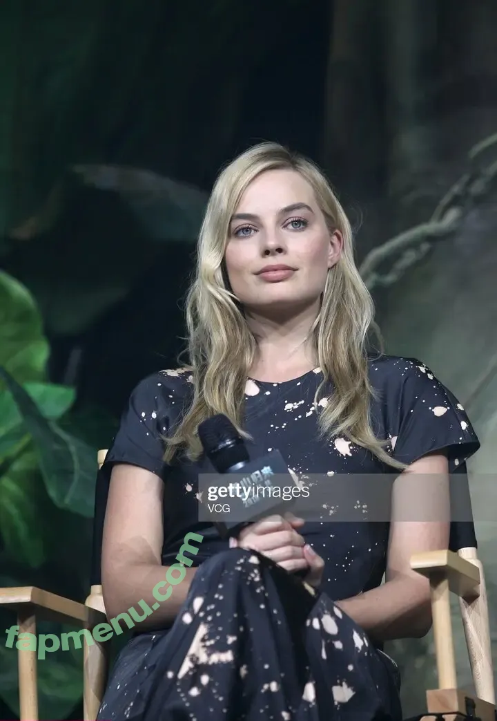 Margot Robbie nude photo #2496 (margotrobbie / margotrobbieofficial)