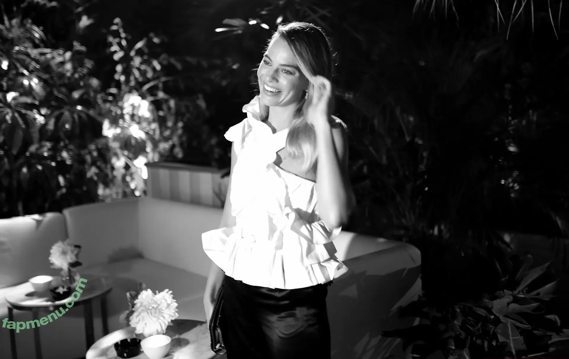 Margot Robbie nude photo #2528 (margotrobbie / margotrobbieofficial)
