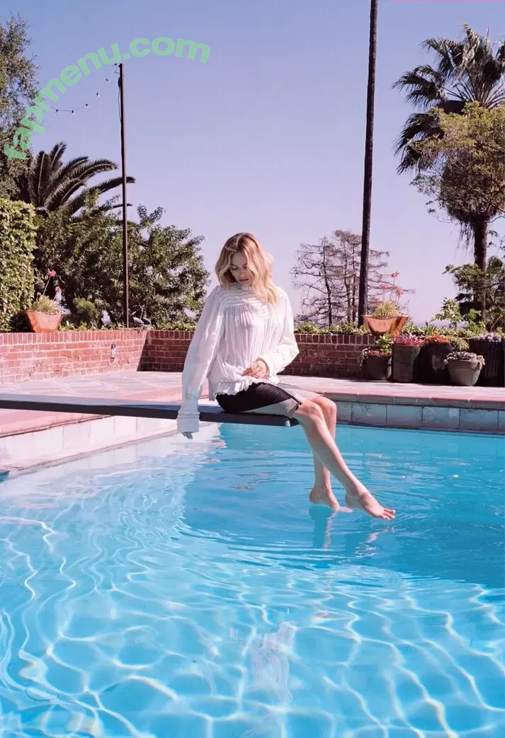 Margot Robbie nude photo #2562 (margotrobbie / margotrobbieofficial)