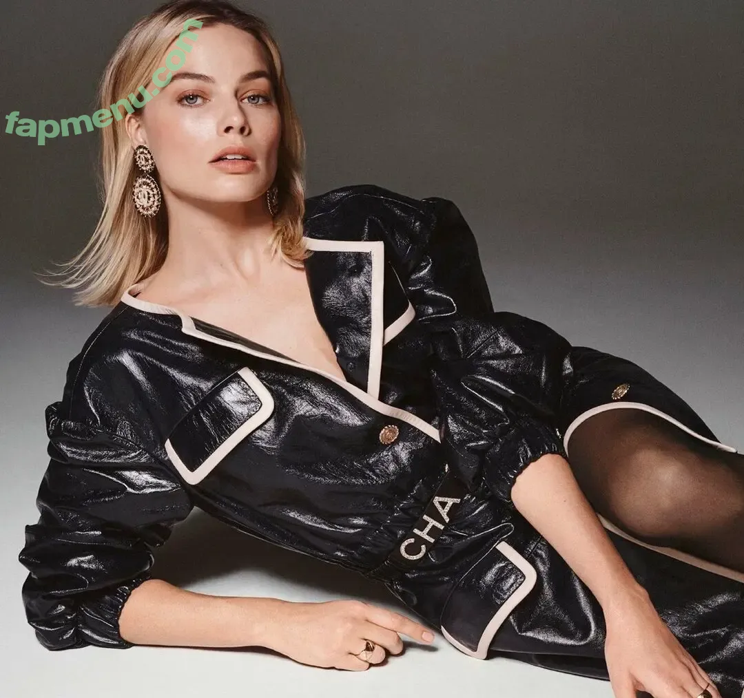 Margot Robbie nude photo #2567 (margotrobbie / margotrobbieofficial)