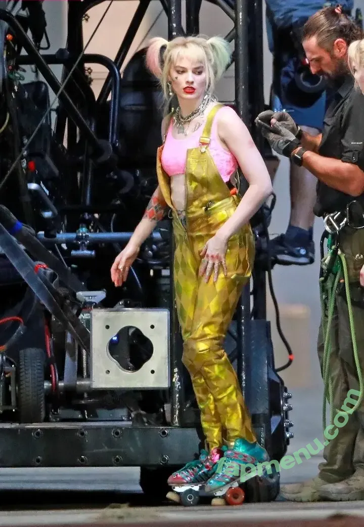 Margot Robbie nude photo #2613 (margotrobbie / margotrobbieofficial)