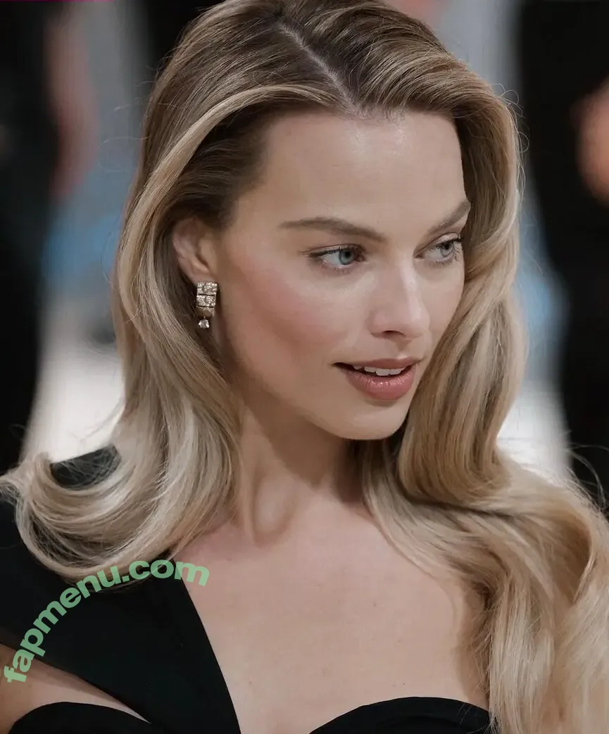 Margot Robbie nude photo #2620 (margotrobbie / margotrobbieofficial)