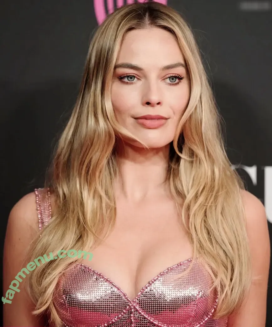 Margot Robbie nude photo #2633 (margotrobbie / margotrobbieofficial)