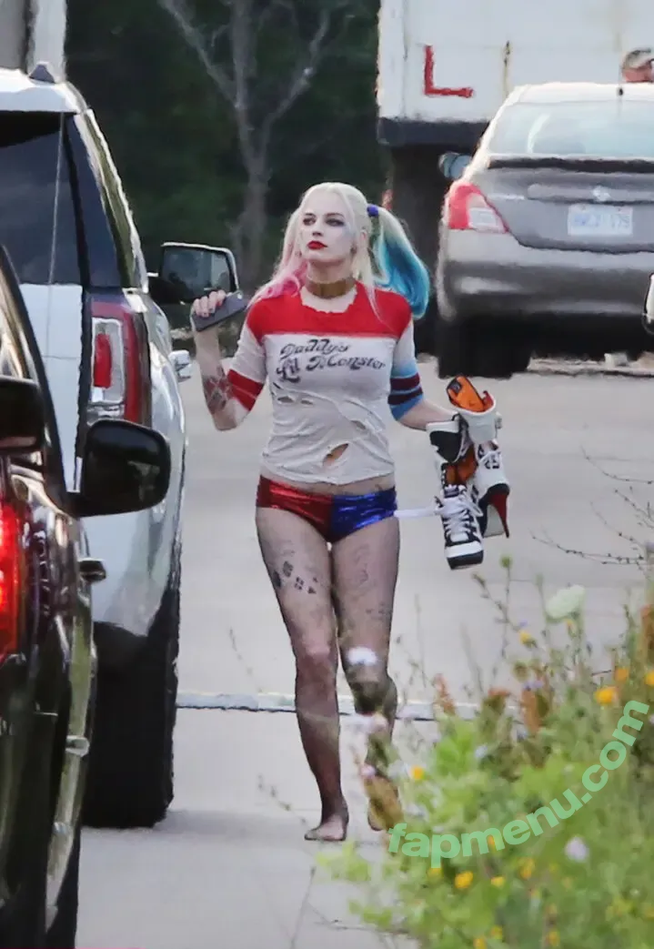 Margot Robbie nude photo #2645 (margotrobbie / margotrobbieofficial)