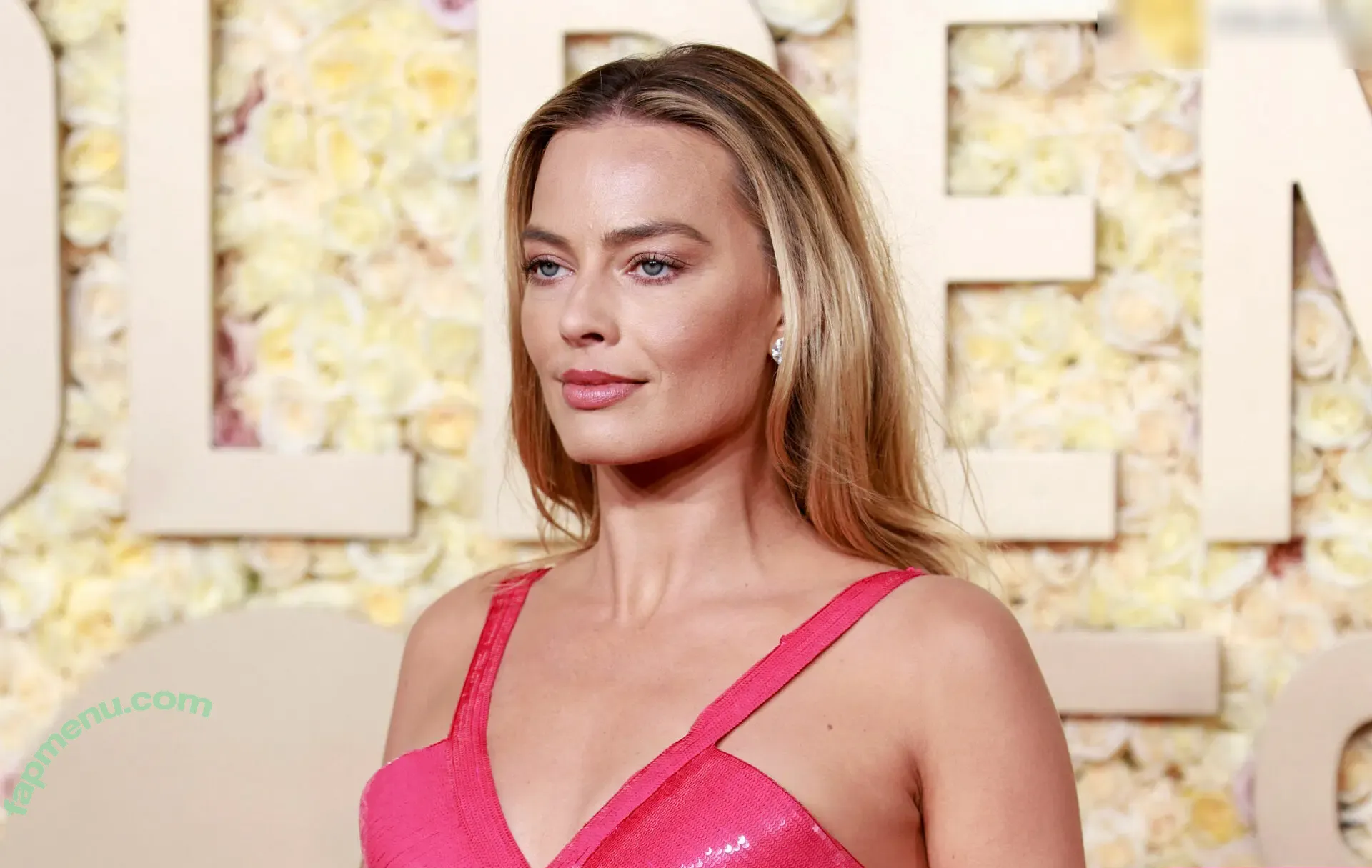 Margot Robbie nude photo #2810 (margotrobbie / margotrobbieofficial)