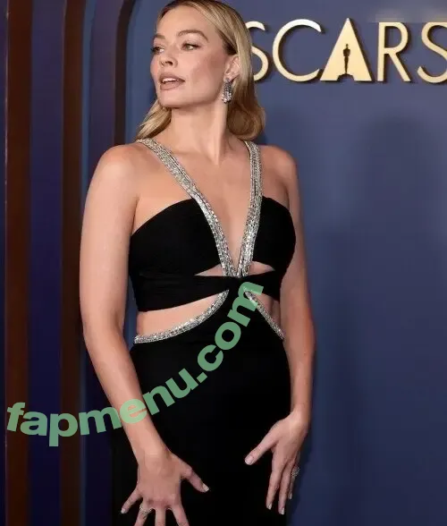 Margot Robbie nude photo #2854 (margotrobbie / margotrobbieofficial)