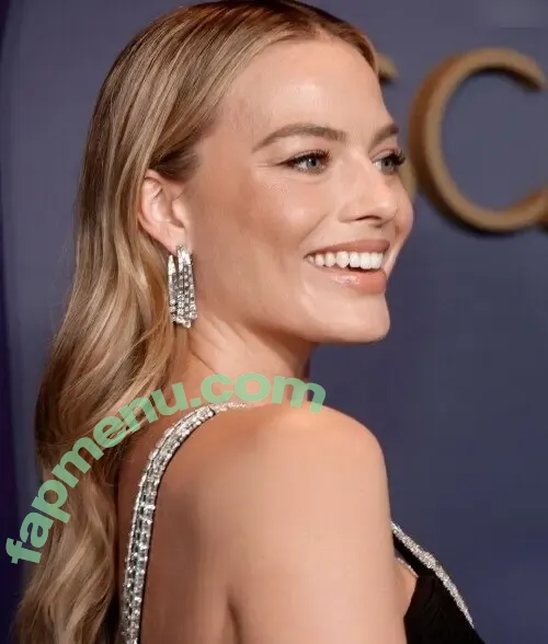 Margot Robbie nude photo #2857 (margotrobbie / margotrobbieofficial)