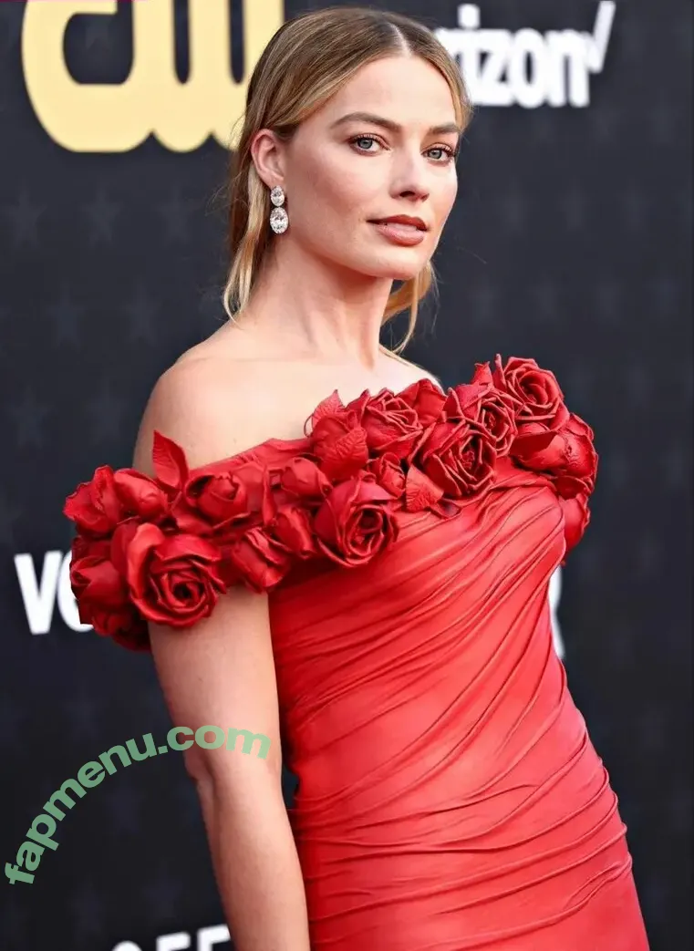 Margot Robbie nude photo #2862 (margotrobbie / margotrobbieofficial)