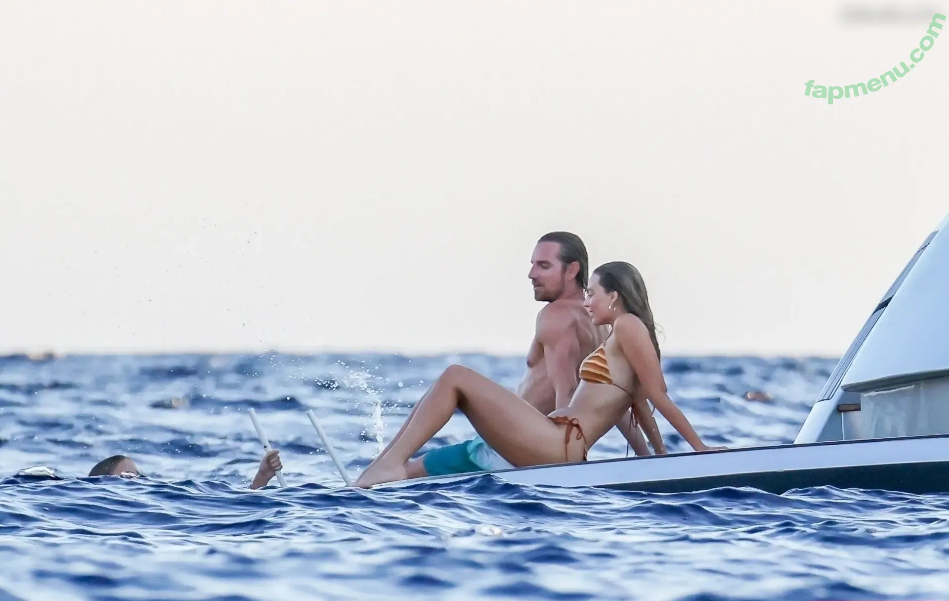 Margot Robbie nude photo #2900 (margotrobbie / margotrobbieofficial)