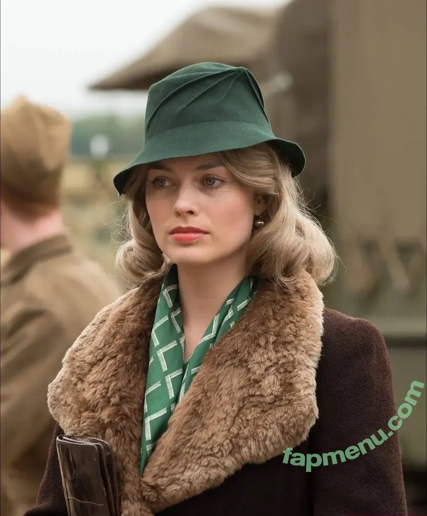 Margot Robbie nude photo #2918 (margotrobbie / margotrobbieofficial)