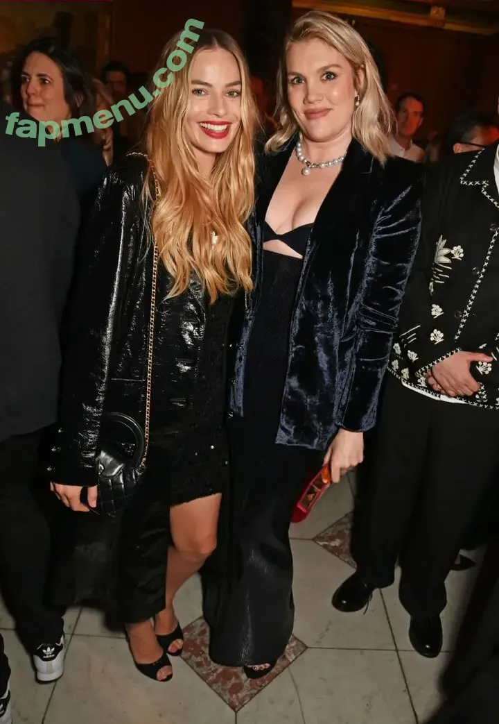 Margot Robbie nude photo #2936 (margotrobbie / margotrobbieofficial)