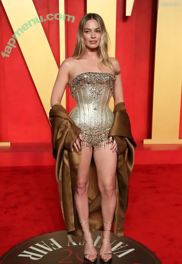Margot Robbie nude photo #2978 (margotrobbie / margotrobbieofficial)