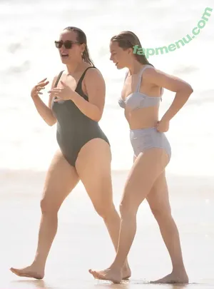 Margot Robbie / margotrobbie / margotrobbieofficial nude photo #3494