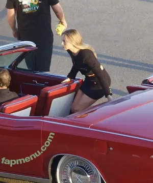 Margot Robbie / margotrobbie / margotrobbieofficial nude photo #3533