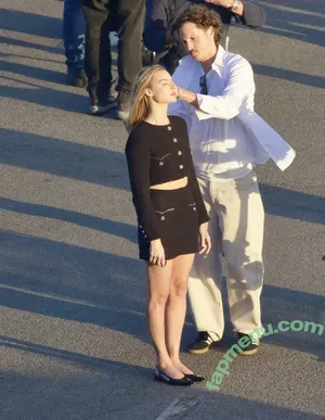 Margot Robbie / margotrobbie / margotrobbieofficial nude photo #3543