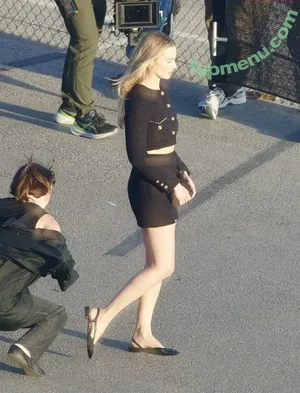 Margot Robbie / margotrobbie / margotrobbieofficial nude photo #3551