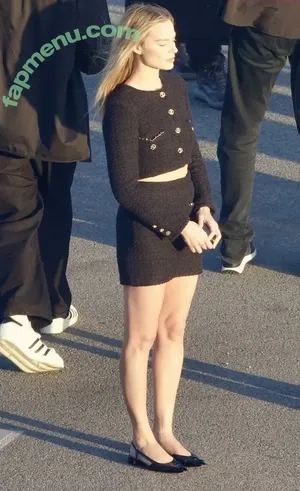 Margot Robbie / margotrobbie / margotrobbieofficial nude photo #3558