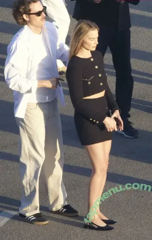 Margot Robbie / margotrobbie / margotrobbieofficial nude photo #3562