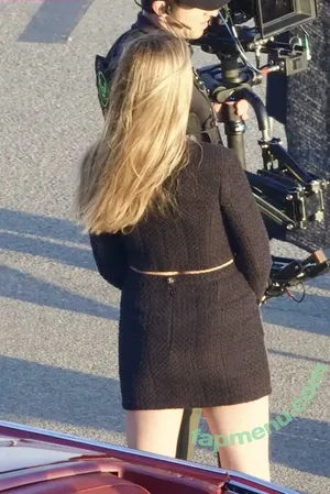 Margot Robbie / margotrobbie / margotrobbieofficial nude photo #3575