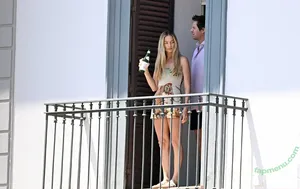 Margot Robbie / margotrobbie / margotrobbieofficial nude photo #3711