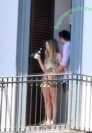 Margot Robbie / margotrobbie / margotrobbieofficial nude photo #3718