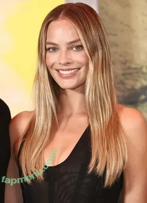 Margot Robbie / margotrobbie / margotrobbieofficial nude photo #3795