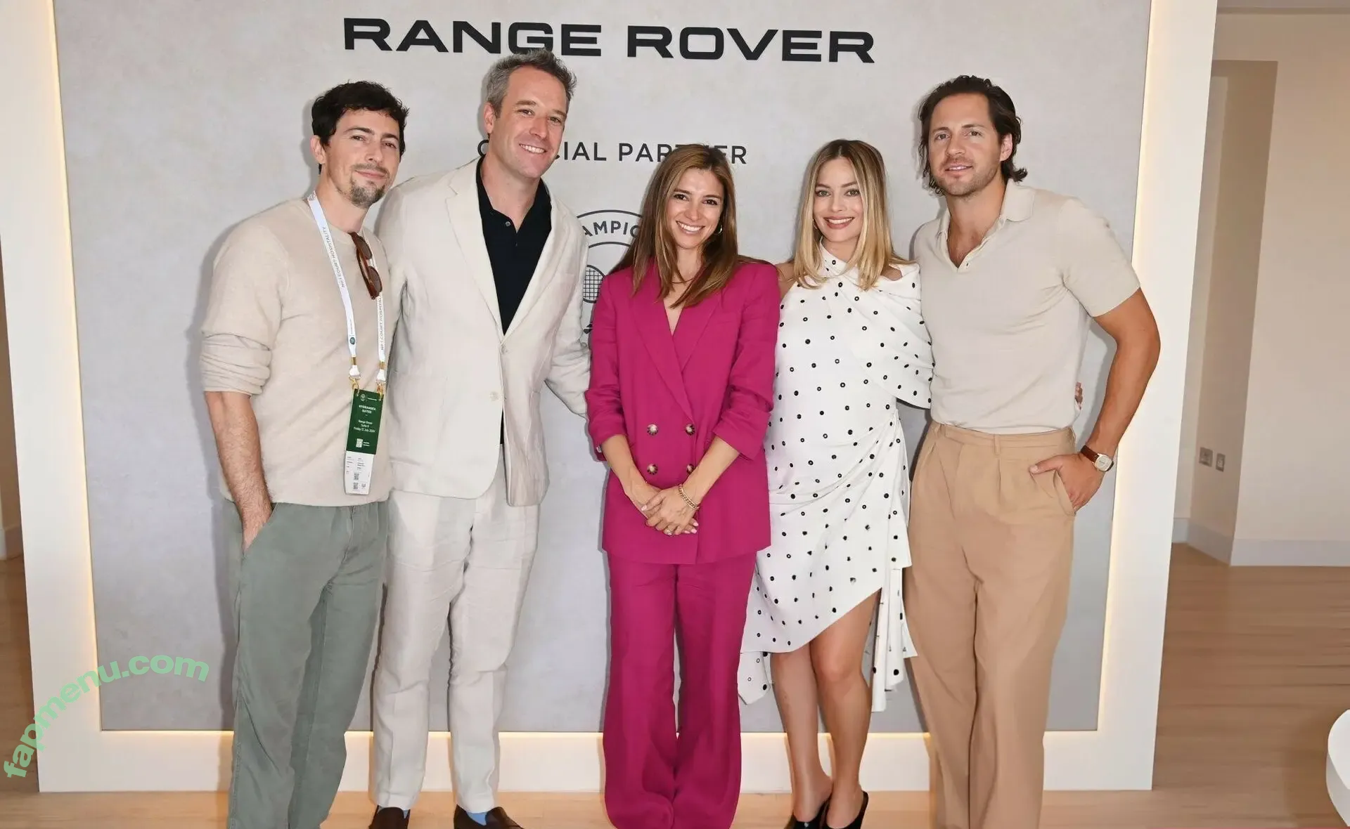 Margot Robbie nude photo #3035 (margotrobbie / margotrobbieofficial)