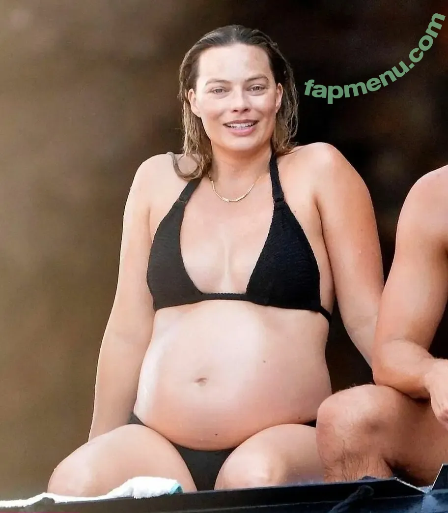 Margot Robbie nude photo #3090 (margotrobbie / margotrobbieofficial)