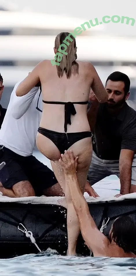 Margot Robbie nude photo #3093 (margotrobbie / margotrobbieofficial)