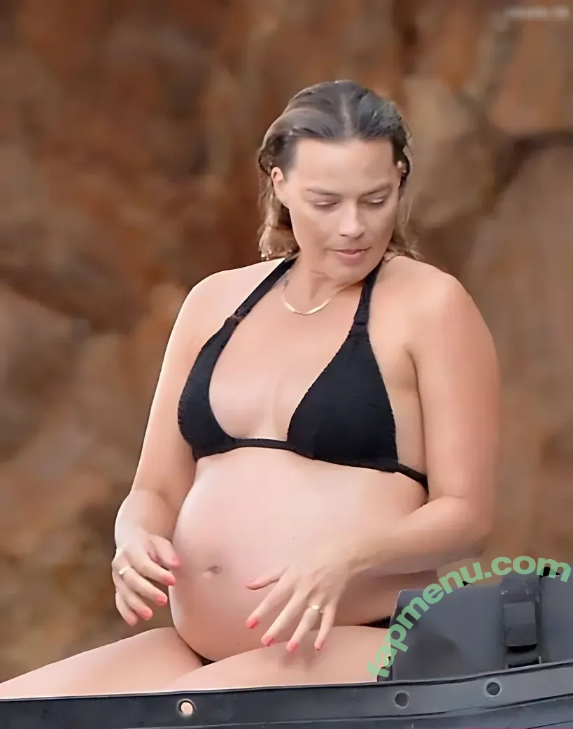 Margot Robbie nude photo #3099 (margotrobbie / margotrobbieofficial)