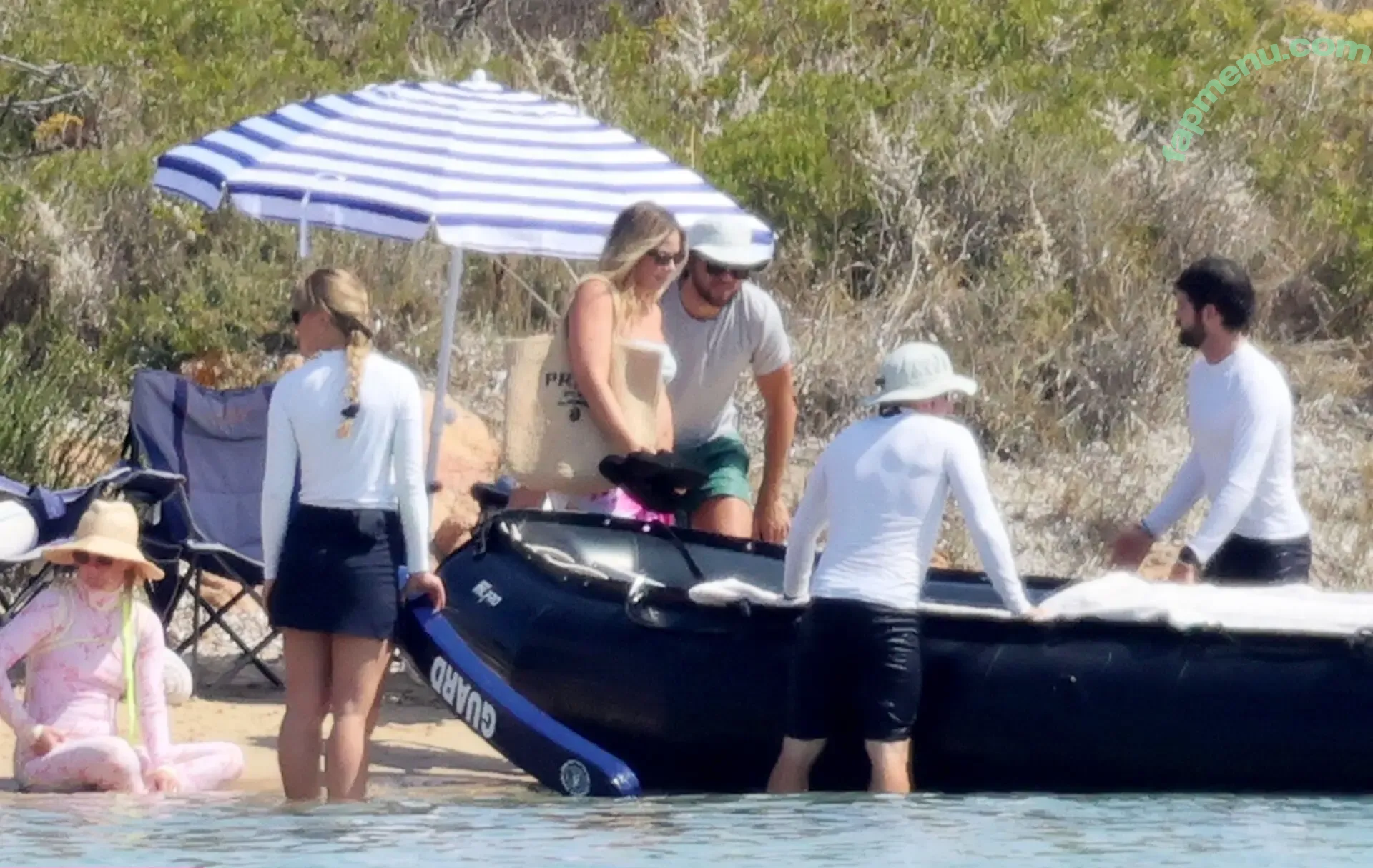 Margot Robbie nude photo #3103 (margotrobbie / margotrobbieofficial)