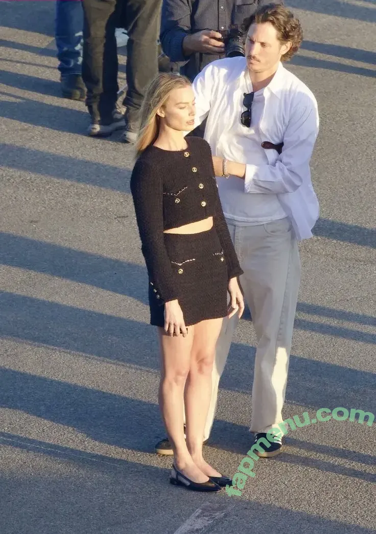 Margot Robbie nude photo #3542 (margotrobbie / margotrobbieofficial)