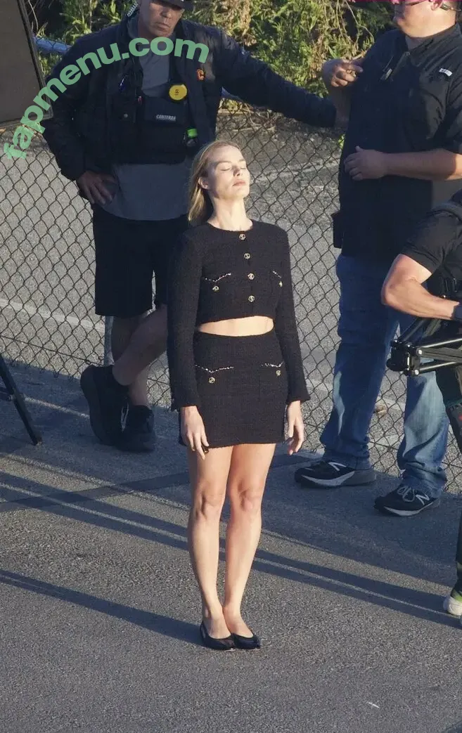 Margot Robbie nude photo #3565 (margotrobbie / margotrobbieofficial)