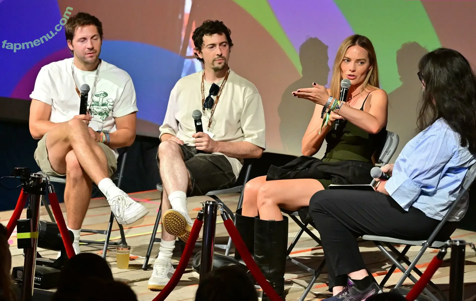 Margot Robbie nude photo #3631 (margotrobbie / margotrobbieofficial)