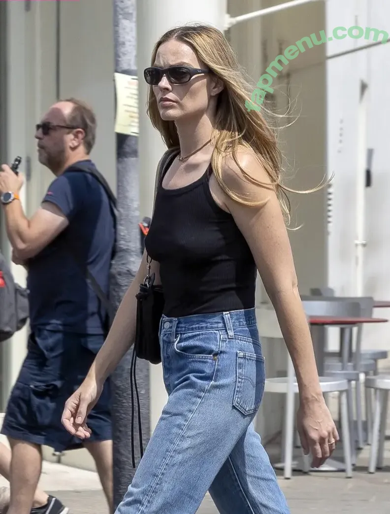 Margot Robbie nude photo #3664 (margotrobbie / margotrobbieofficial)