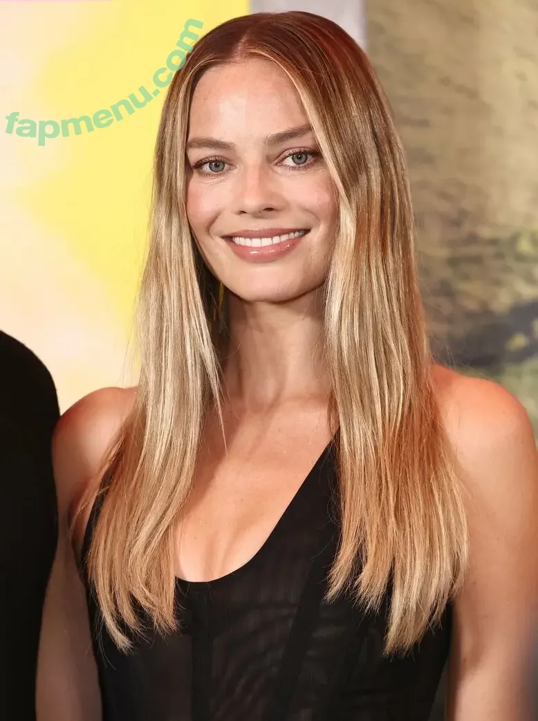 Margot Robbie nude photo #3796 (margotrobbie / margotrobbieofficial)
