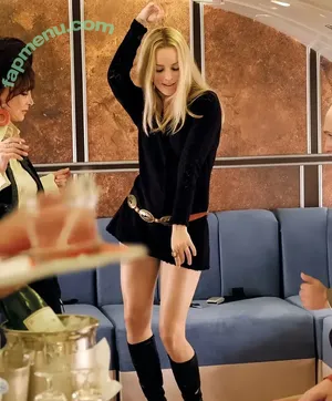 Margot Robbie / margotrobbie / margotrobbieofficial nude photo #4110