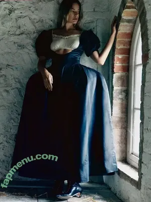 Margot Robbie / margotrobbie / margotrobbieofficial nude photo #4144