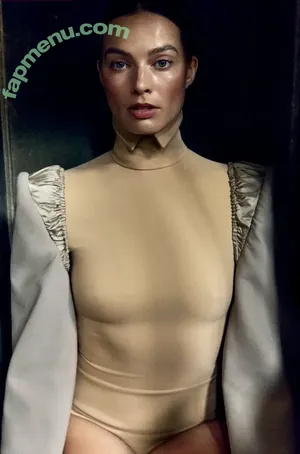 Margot Robbie / margotrobbie / margotrobbieofficial nude photo #4147