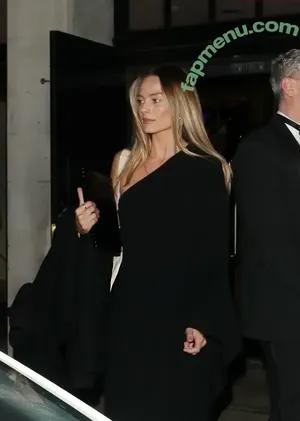 Margot Robbie / margotrobbie / margotrobbieofficial nude photo #4150